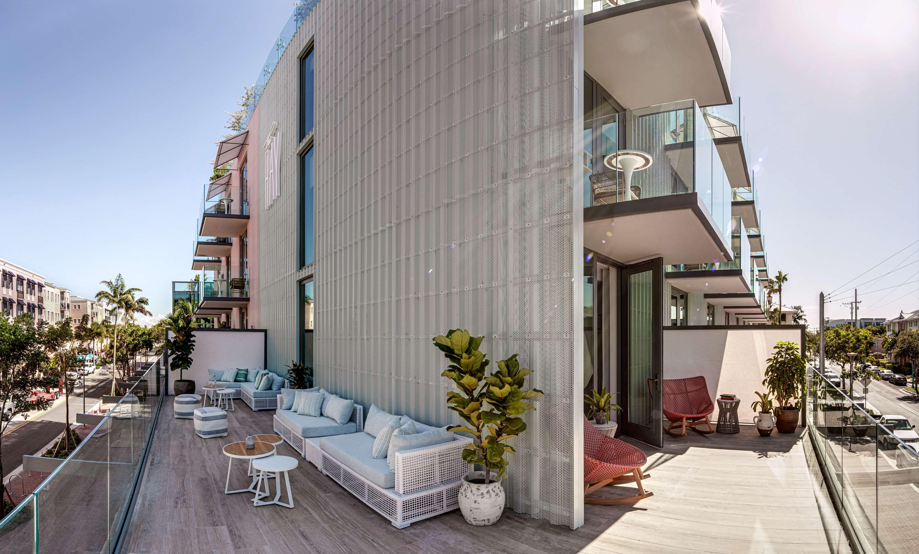 Hotel The Ray Delray Beach, Curio Collection By Hilton 4*